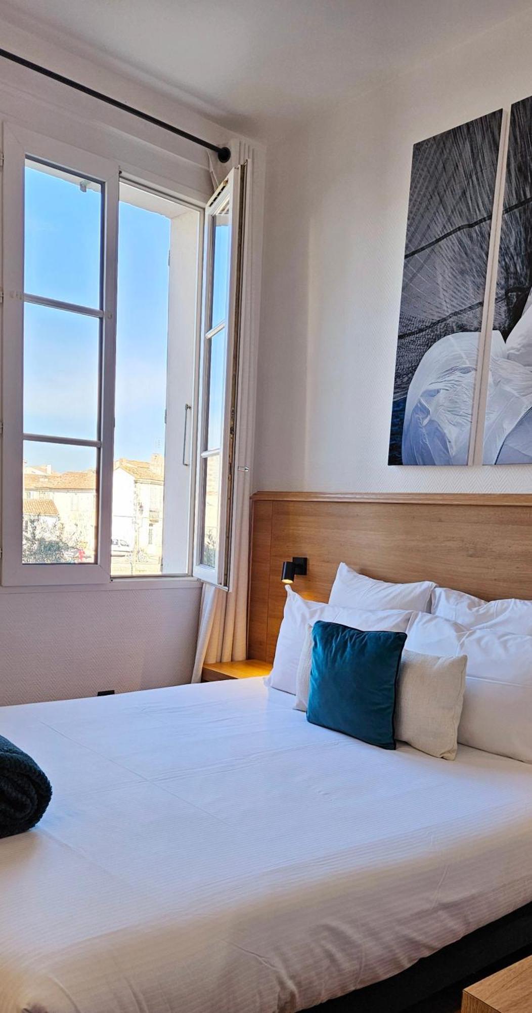 Saint-Martin-de-Ré Hotel Du Port מראה חיצוני תמונה