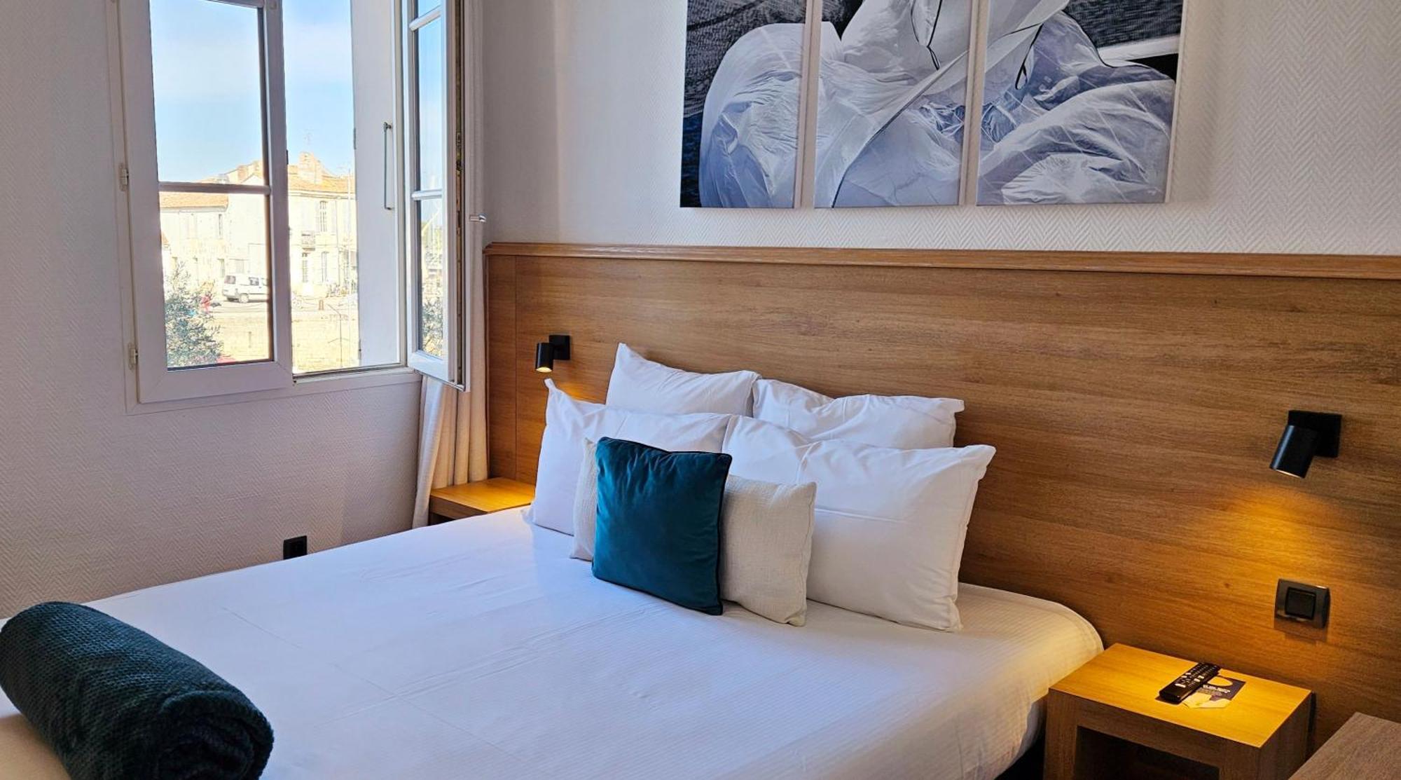 Saint-Martin-de-Ré Hotel Du Port מראה חיצוני תמונה