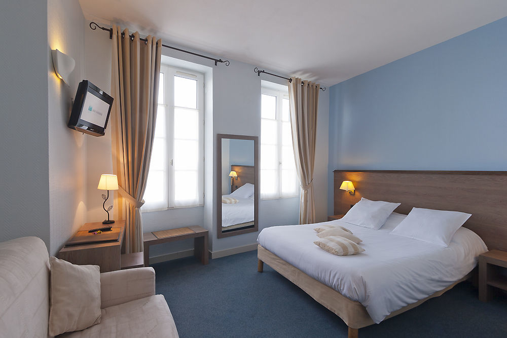 Saint-Martin-de-Ré Hotel Du Port מראה חיצוני תמונה